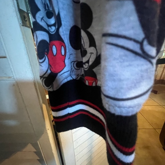 DISNEY Mickey Mouse Red and Gray Lounge Pants - Picture 4 of 9